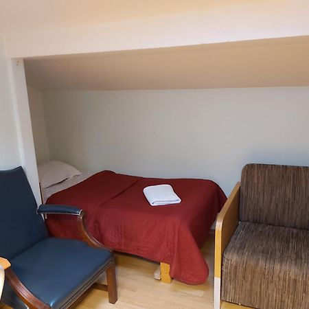 Majaka Hostel Tallin Habitación foto